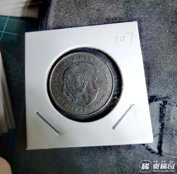 联邦德国1970年首任总统豪斯头像2马克原光靓品纪念币