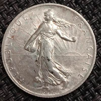 布加迪🐬～世界钱币(上海)🌾第 277 期 /  各国套币和散币 - 法国🇫🇷