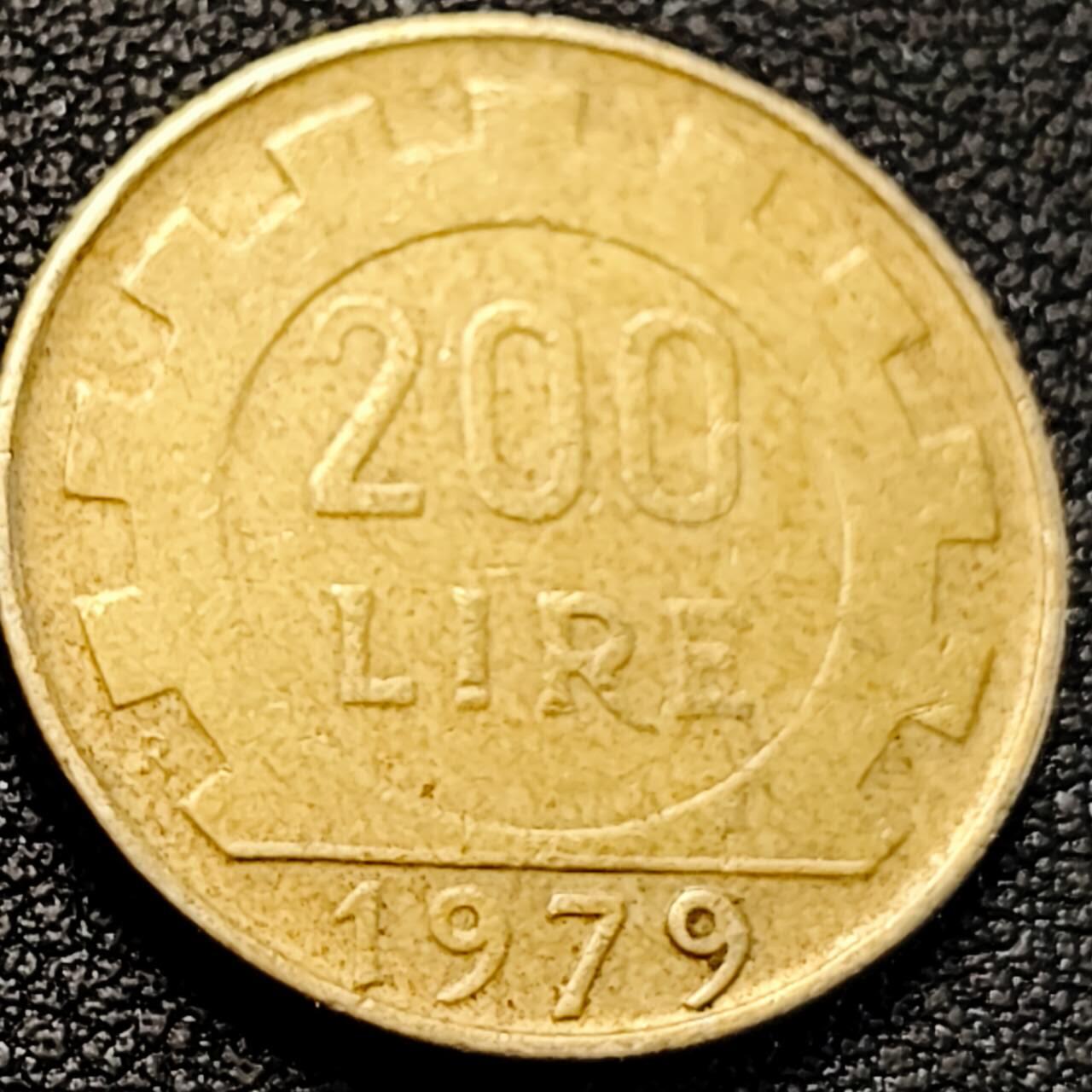 泉币菌-第200场- 新年快乐 新年第8场 本场拍品多 请提前出价（正月十五统一发货） 。