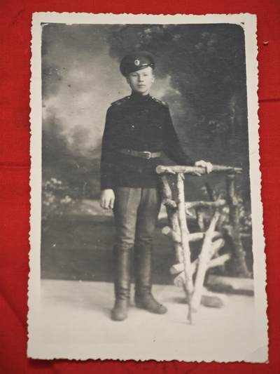 橙子收藏第四期 - 沙俄帝国士兵亚历山大·尼古拉耶维奇·库沙科夫（Александр Николаевич Кушаков）军装照（1916年）