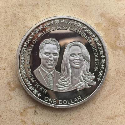 道一币馆币章第一百六十八场 - 纽埃2011年威廉王子和凯特王妃世纪婚礼1元精制银币 28.28g 925s