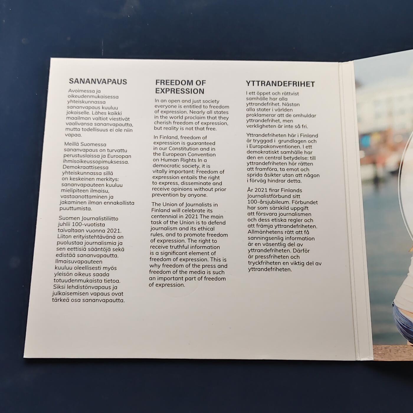 【全场包邮】纯粹捡漏拍506场-持续更新中 【稀少】芬兰2021年官方发行新闻与言论自由主题封装套币-含2欧元新闻与言论自由双色纪念币-量3000