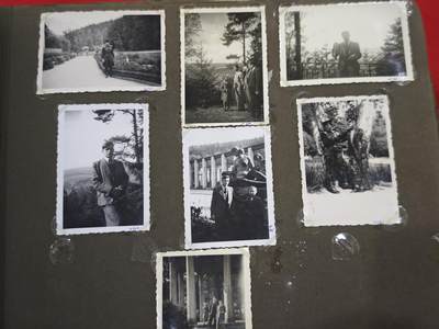 橙子收藏第四期 苏联陆军大尉，卫国战争前后期个人相册113张，伊万·瓦西里耶维奇战后驻守柏林，从农学青年蜕变为卫国战争铁血勇士的苏联英雄。他亲历卫国战争最惨烈的正面战场，凭浴血战功斩获早期上挂版一级卫国战争勋章、转轮版二级卫国战争勋章、红星勋章三枚核心战功勋章，及战功奖章、战胜德国奖章、攻克柏林奖章、英勇奖章四枚军功奖章