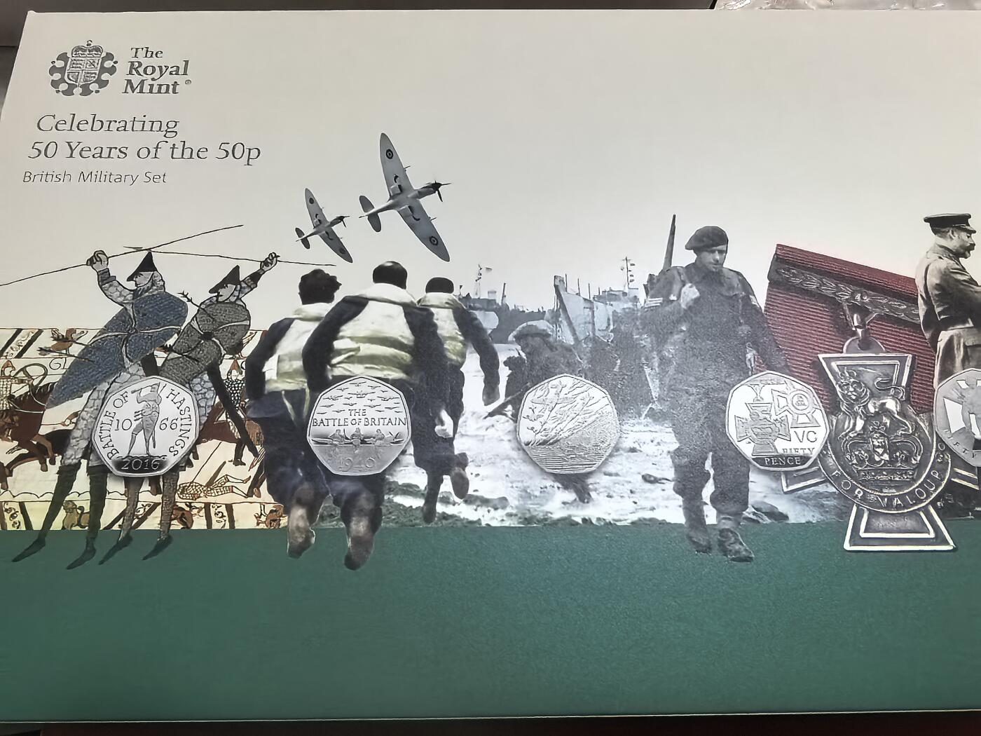 长老汇马年精选第五场拍卖 2019英国50便士发行50周年5枚精制加厚银币套装，军事版版，钢琴烤漆木盒，1969套