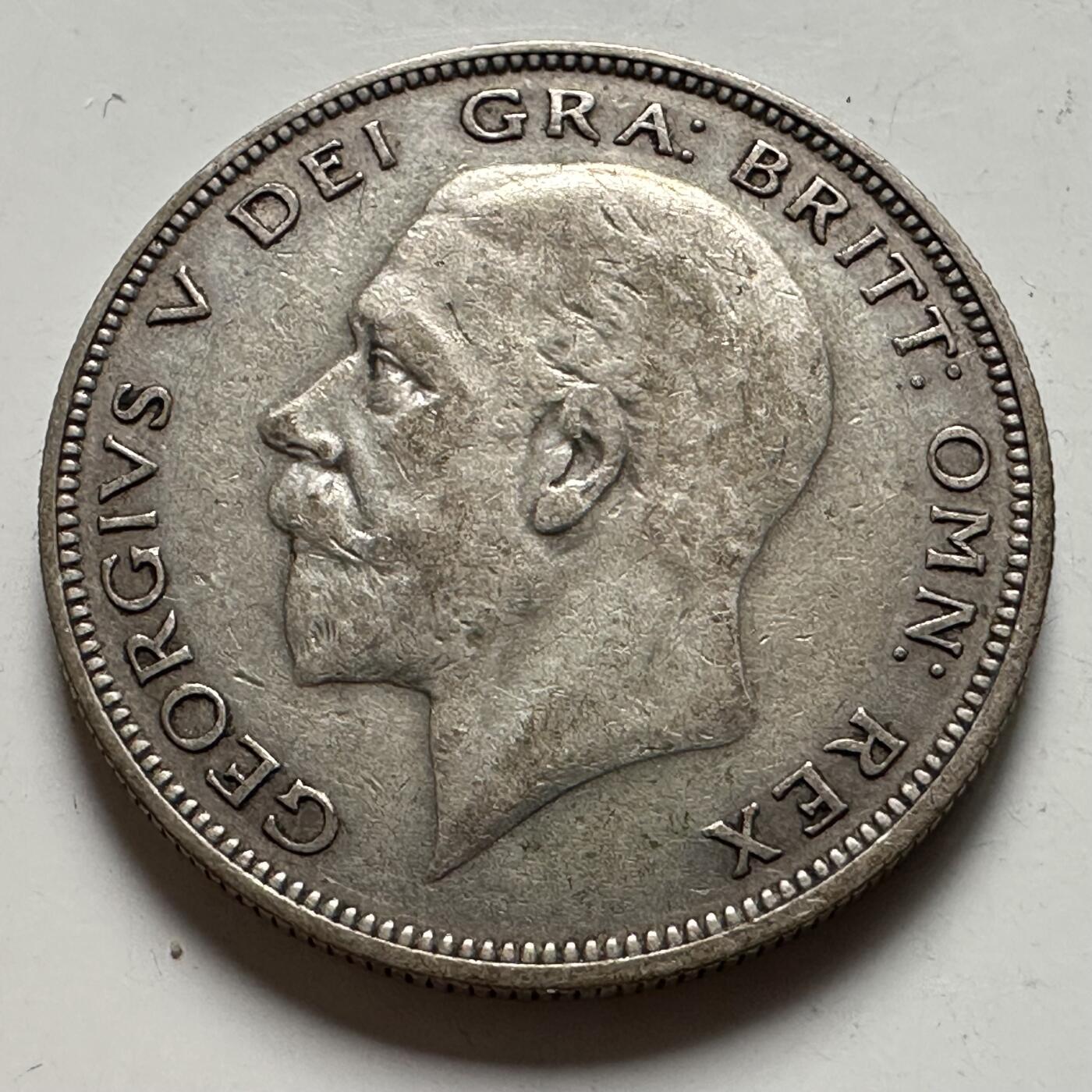 🌹外币初藏🌹🐯2026年第22场  每周二四六晚8️⃣点 接代拍 英国1933年1/2克朗银币 14.1克50%银