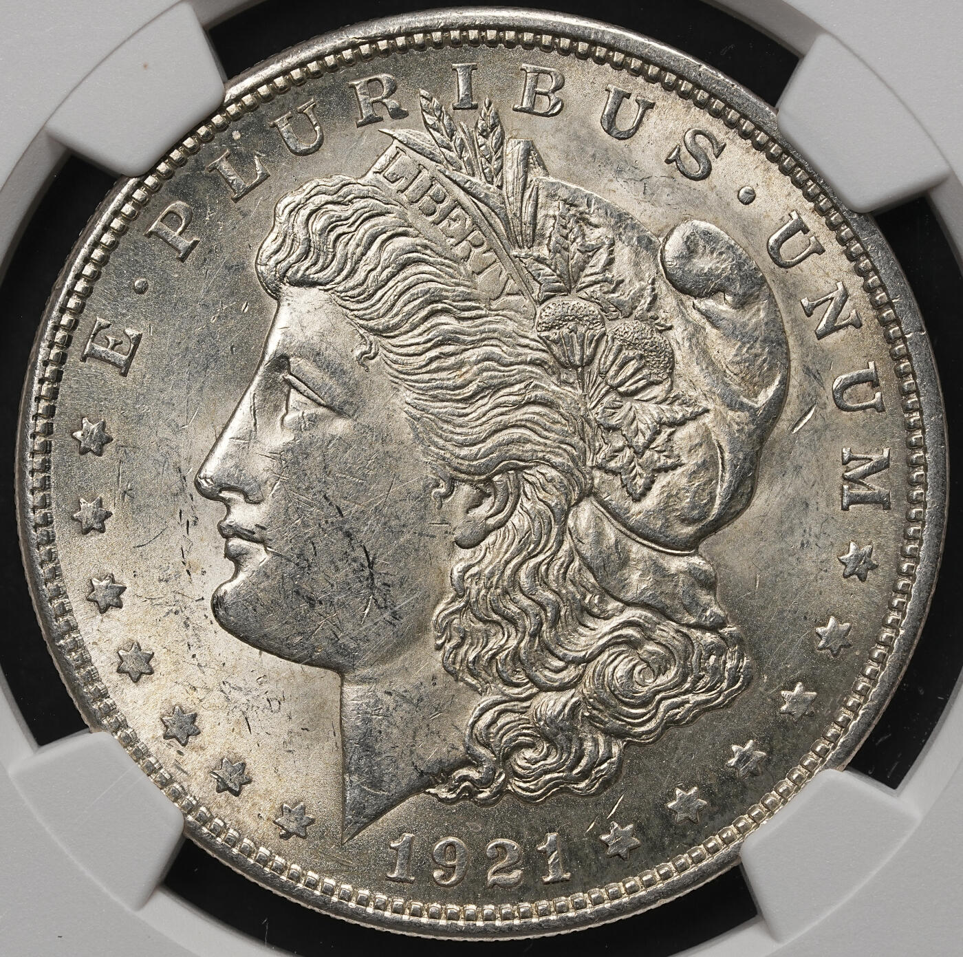 修遠堂世界钱币第106期，请看参拍说明 NGC MS63 1921年美国摩根大银币