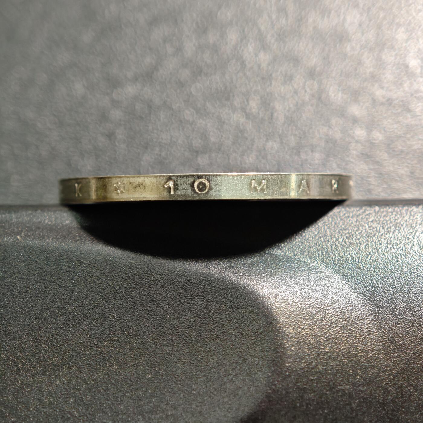 【德藏】世界币章拍卖第167期（拍品征集中~欢迎藏友联系） 1982年 东德莱比锡剧院10马克纪念银币 直径约：32mm；重约：16.9g