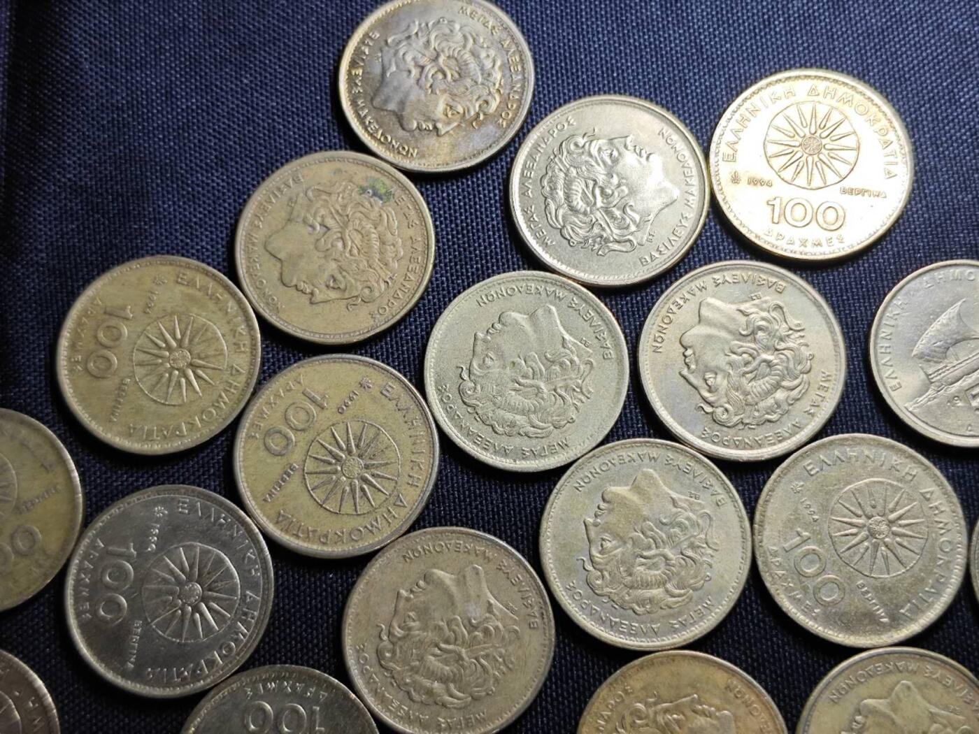 KK钱币收藏小铺   套币 批量/好品散币专场 2月预留时间 周末发货  希腊100德拉克马一组33枚