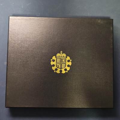 【全场包邮】纯粹捡漏拍507场-持续更新中 - 英国2008年王室标志末版11枚官方精制套币-盒证全-含5镑伊丽莎白一世+5镑查尔斯大寿+2镑伦敦奥运会百年精制纪念币