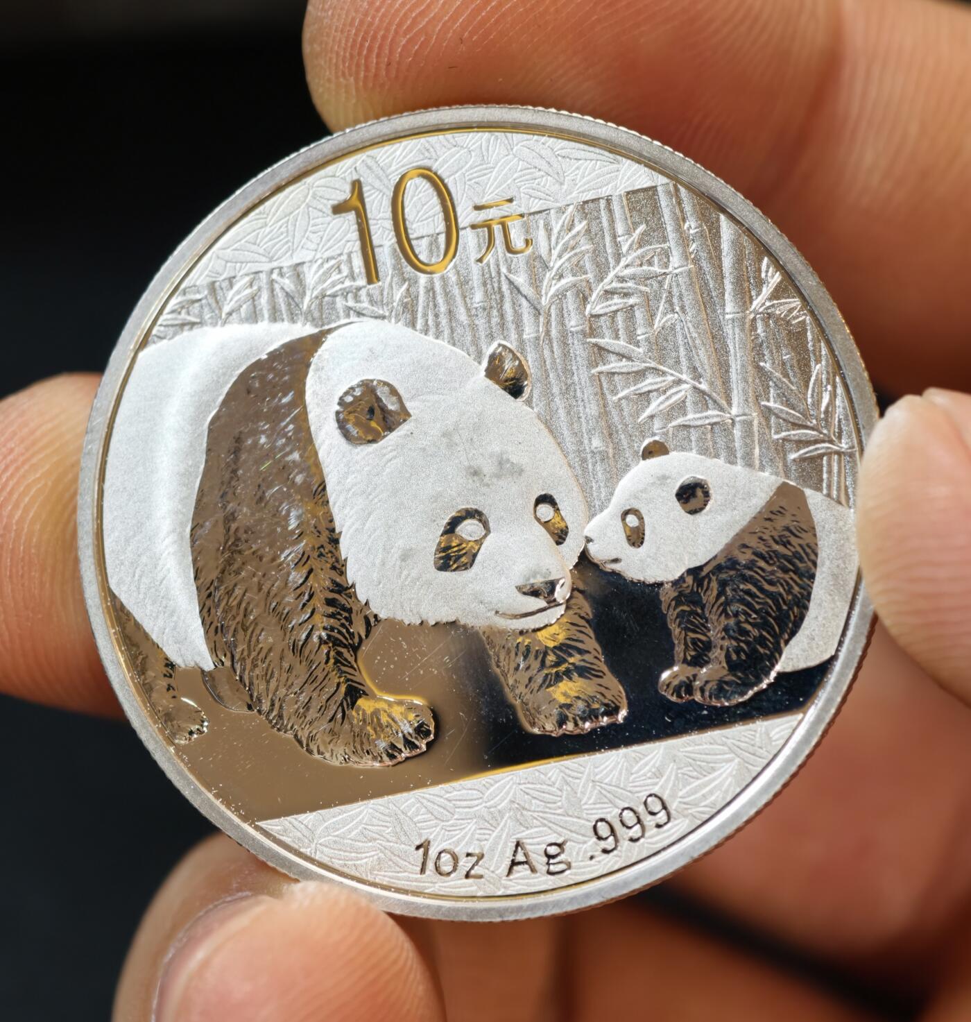 甄臻铺-世界币章拍卖（第52期），甄品场拍品征集中，送拍享返佣金等优惠多多