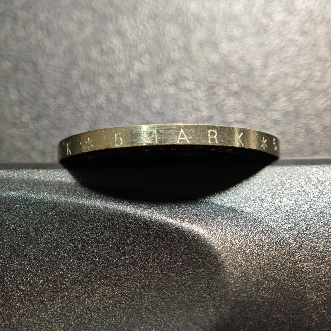 【德藏】世界币章拍卖第167期（拍品征集中~欢迎藏友联系） 1968年 东德世界病原细菌学奠基罗伯特·科赫诞辰125周年5马克纪念镍币 直径约：29mm；重约：12.1g