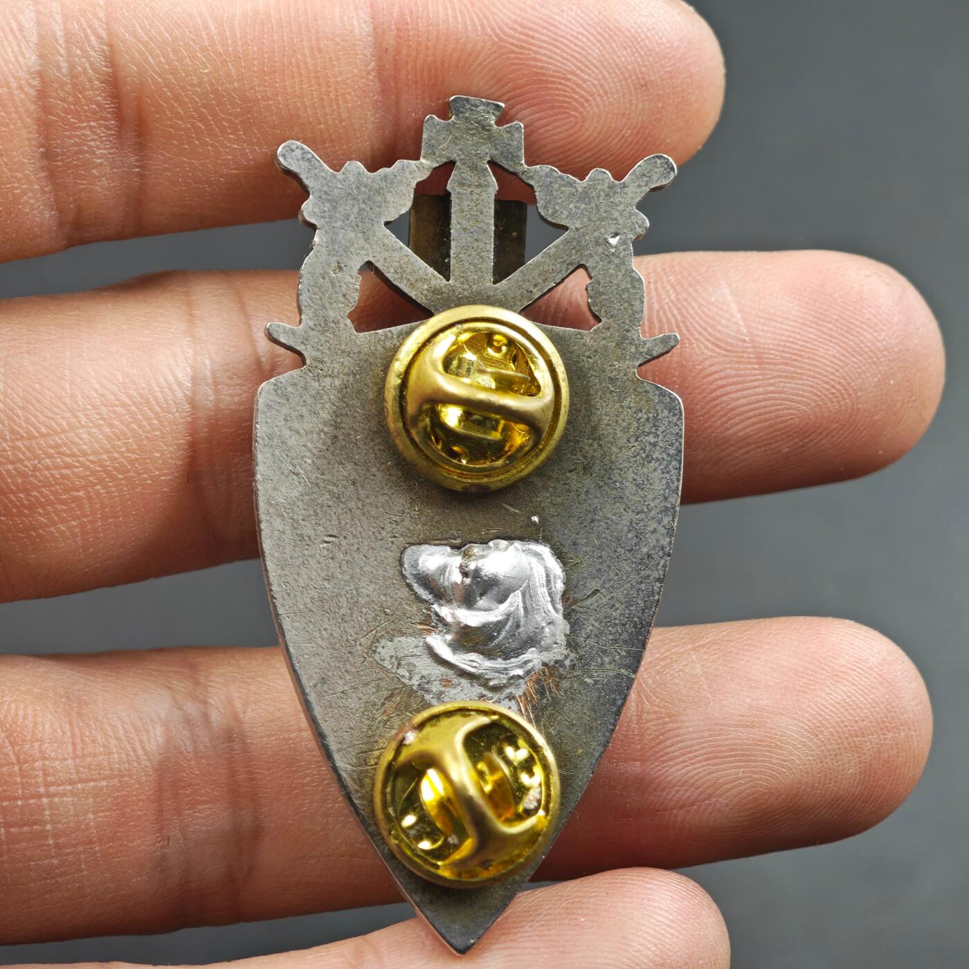 2月新年开工第一场徽章钱币专场 乌克兰海关服务学院优秀毕业生徽章 稀少