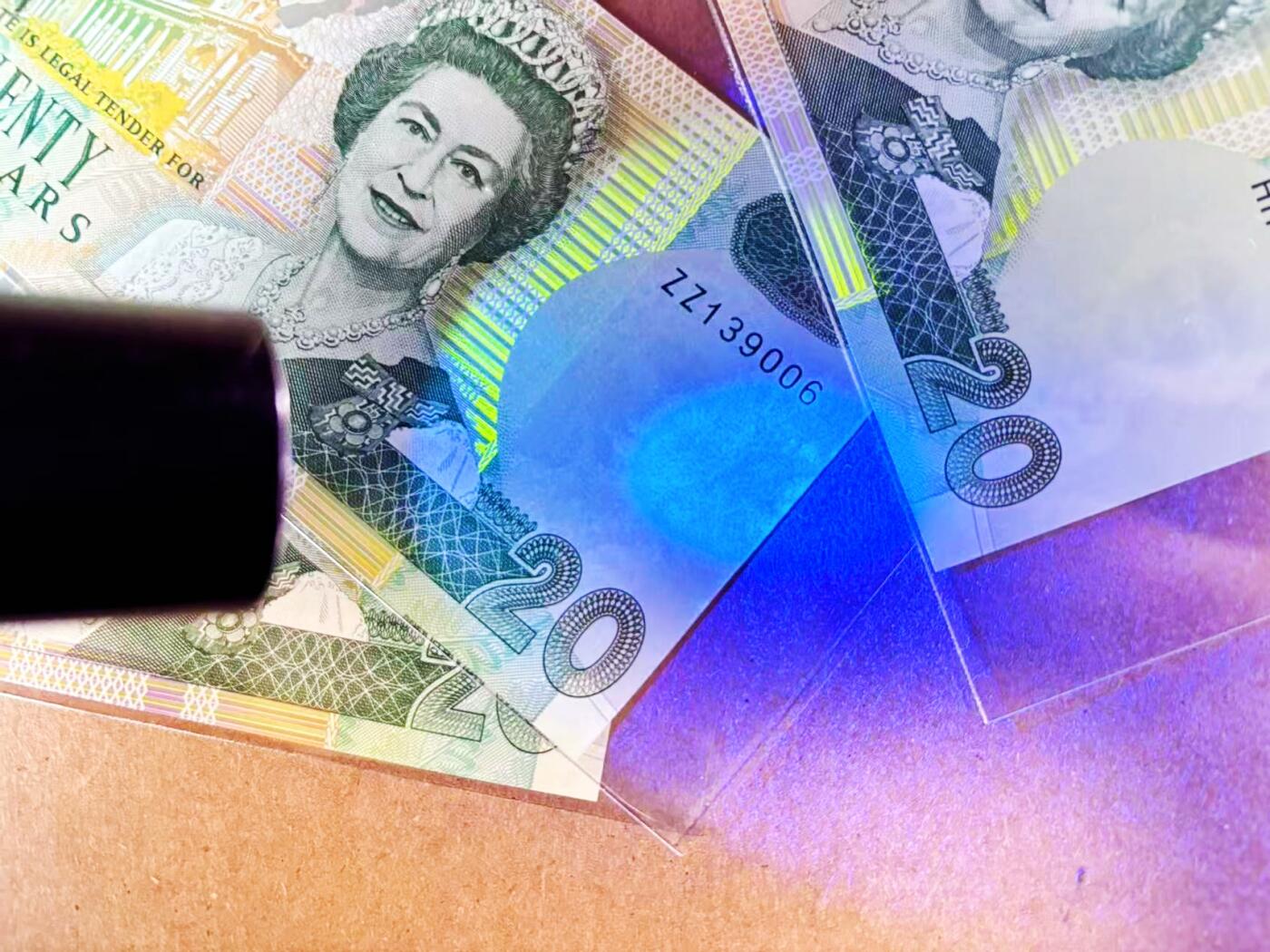 【Blue Auction】世界纸币精拍第788期——18级TOP拍卖/信誉/品质/专业/高效💫 【一组3张 含AA冠及ZZ补号无47】新西兰 20元 女王  UNC/UNC-