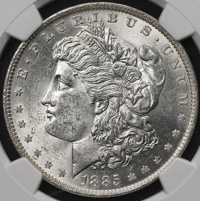 修遠堂世界钱币第106期，请看参拍说明 - NGC MS63 1885年美国摩根大银币 O厂铭