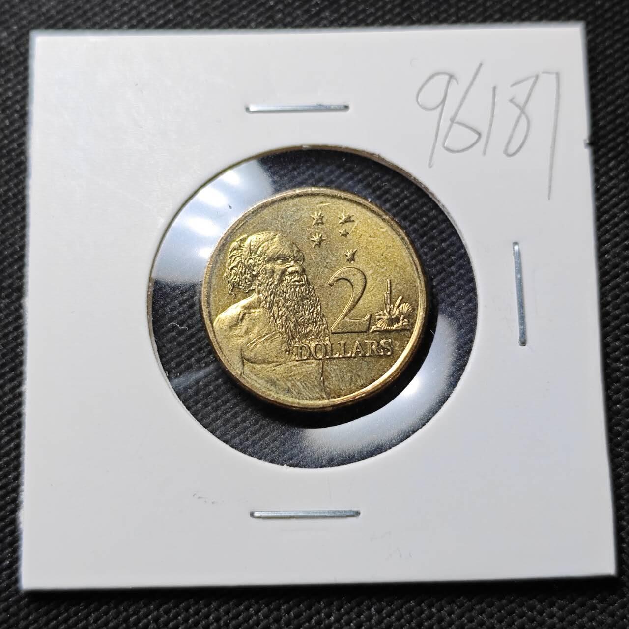 KK钱币收藏小铺  第396期  2月预留时间 周末发货  2005澳大利亚2元