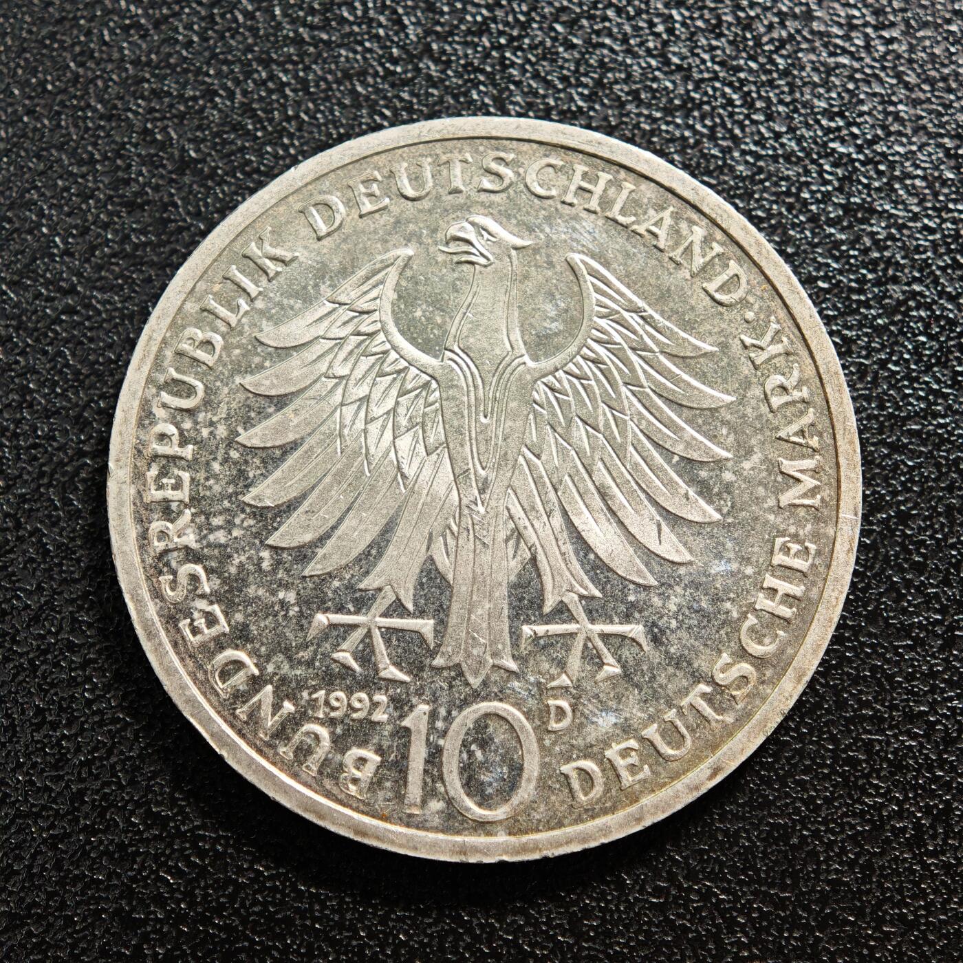 【德藏】世界币章拍卖第167期（拍品征集中~欢迎藏友联系） 1992年 德国普鲁士和德意志帝国军队最高功勋蓝马克斯勋章设立150周年10马克纪念银币 直径约：32.4mm；重约：15.4g