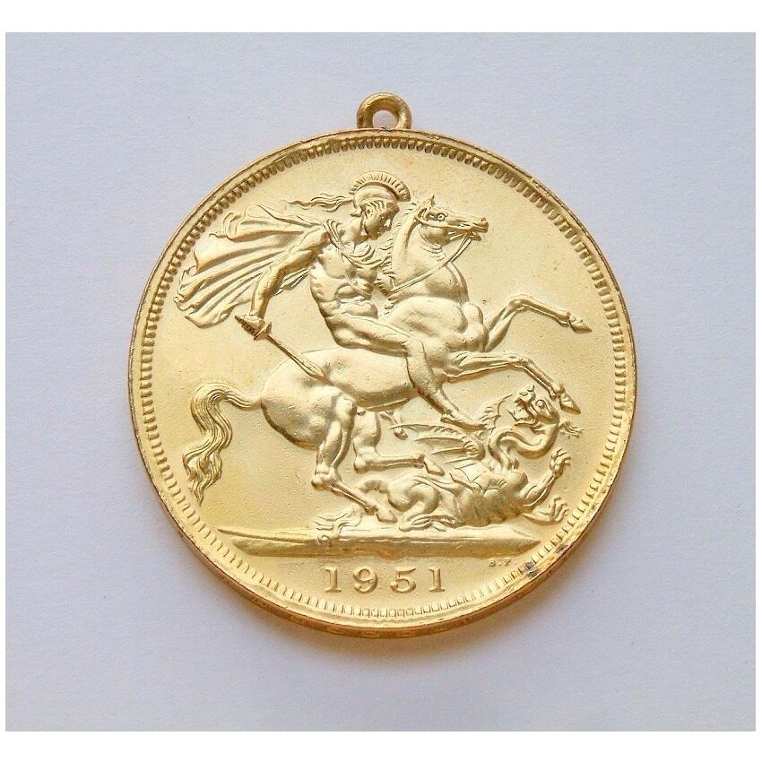 纯手工 英国1951年 乔治六世屠龙马剑 镀金高浮雕精制币章吊坠 40MM