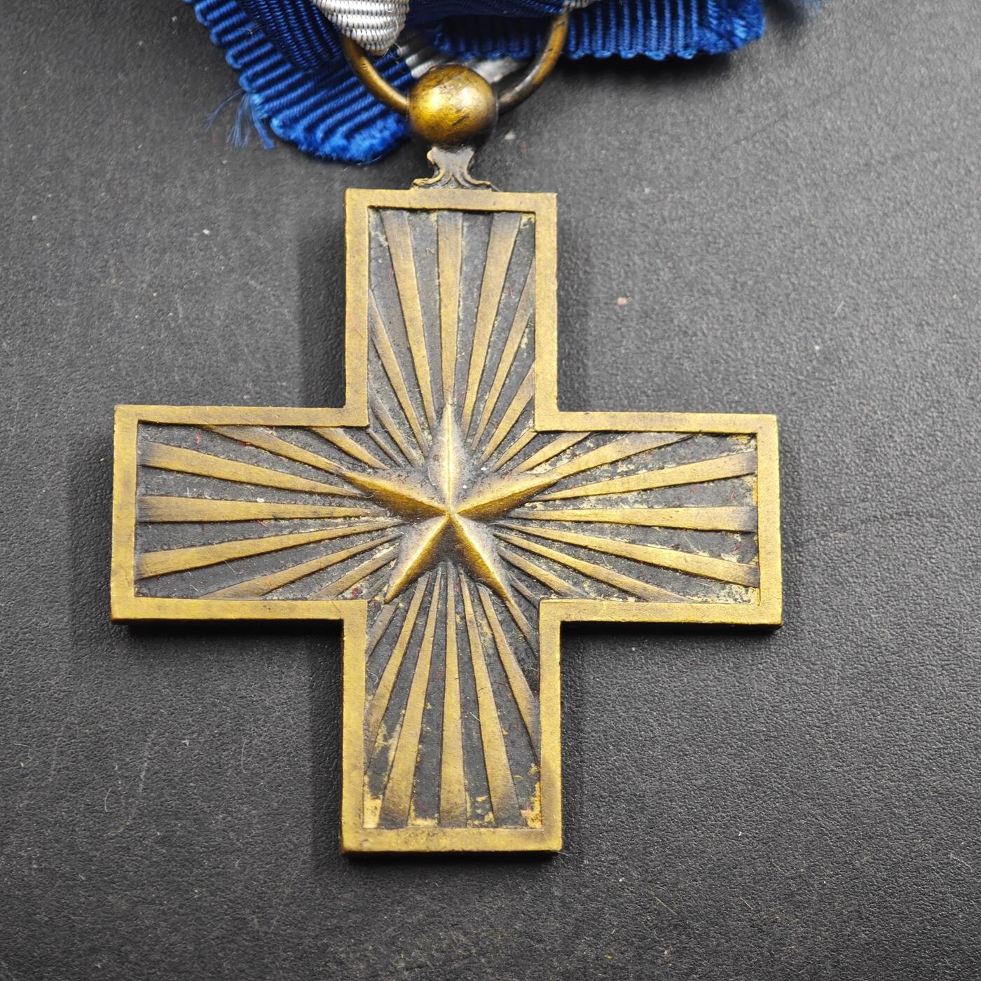 2月新年开工第一场徽章钱币专场 意大利功勋十字奖章