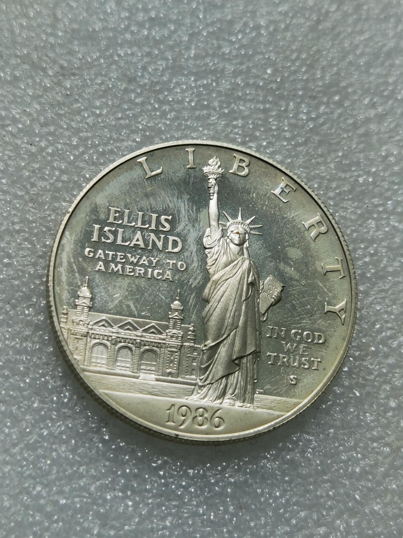 天下钱庄专场欢迎参拍 美国自由女神像一美元银币