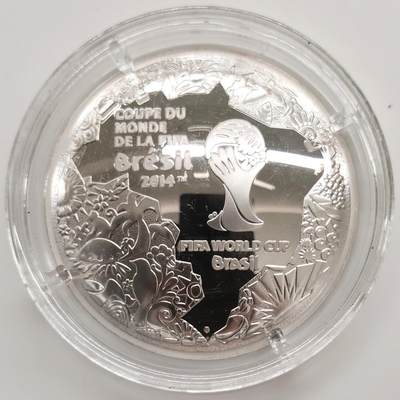 博洋堂世界钱币拍卖第162期（全场包邮） 法国2014年10欧圆弧形精制银币 巴西世界杯 22.2克900银 发行量：1万 盒证全