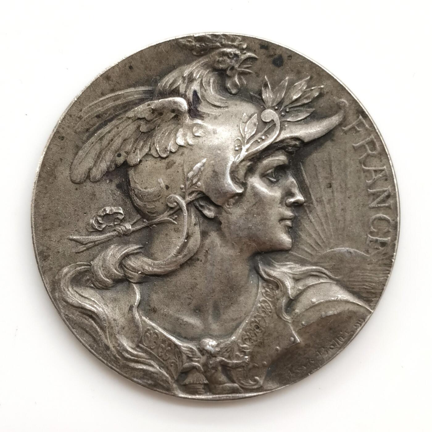 博洋堂世界钱币拍卖第162期（全场包邮） 法国新艺术大师博泰L.Bottee的经典戎装玛丽安娜银章，边铭丰饶角1argent，直径36mm，20.8克950银，品相非常好，有原装纸盒