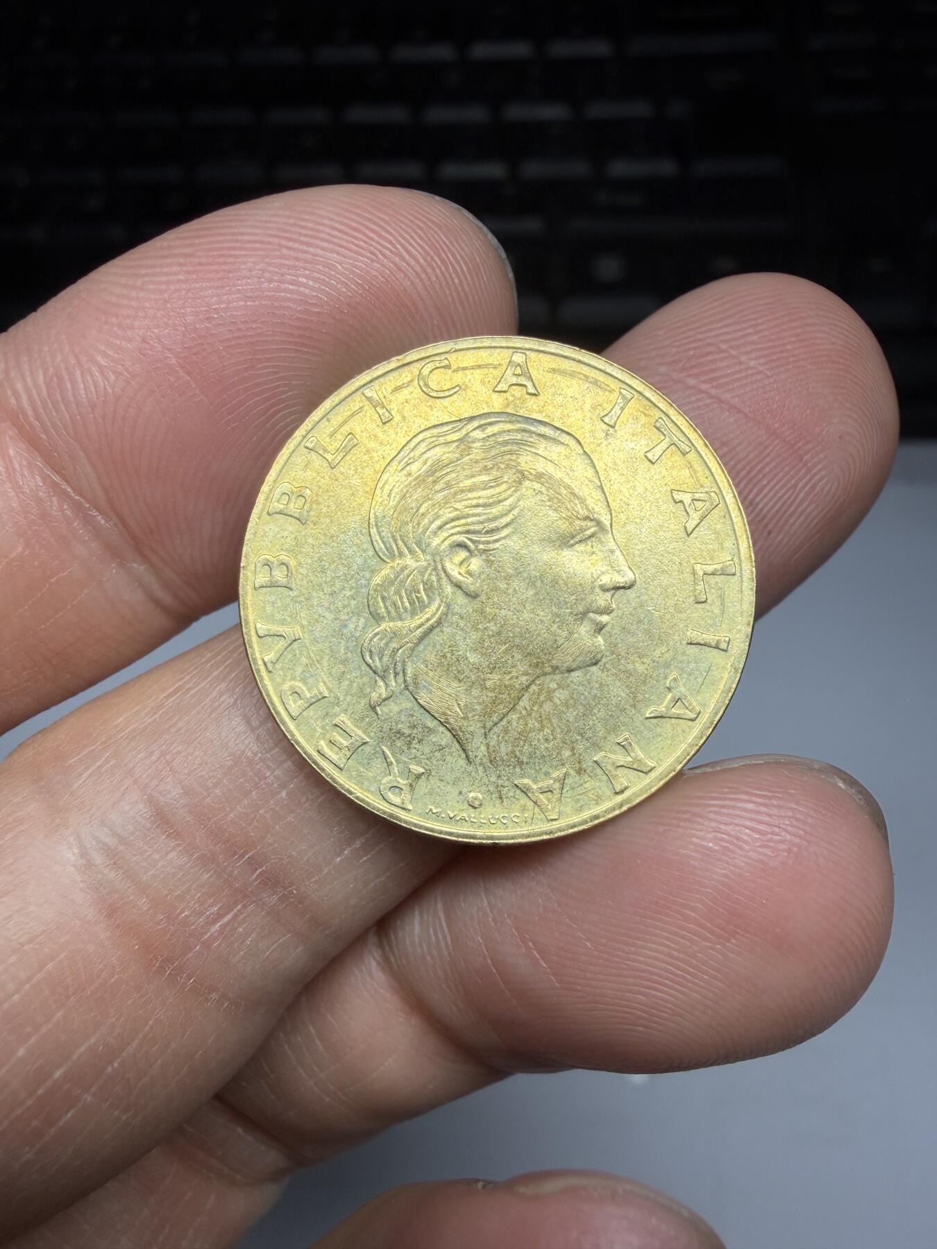 2026年集古藏今外币拍卖第二期-第9场—（总第309拍），可以寄存60天，满160元包邮。 1992年意大利200里拉纪念币