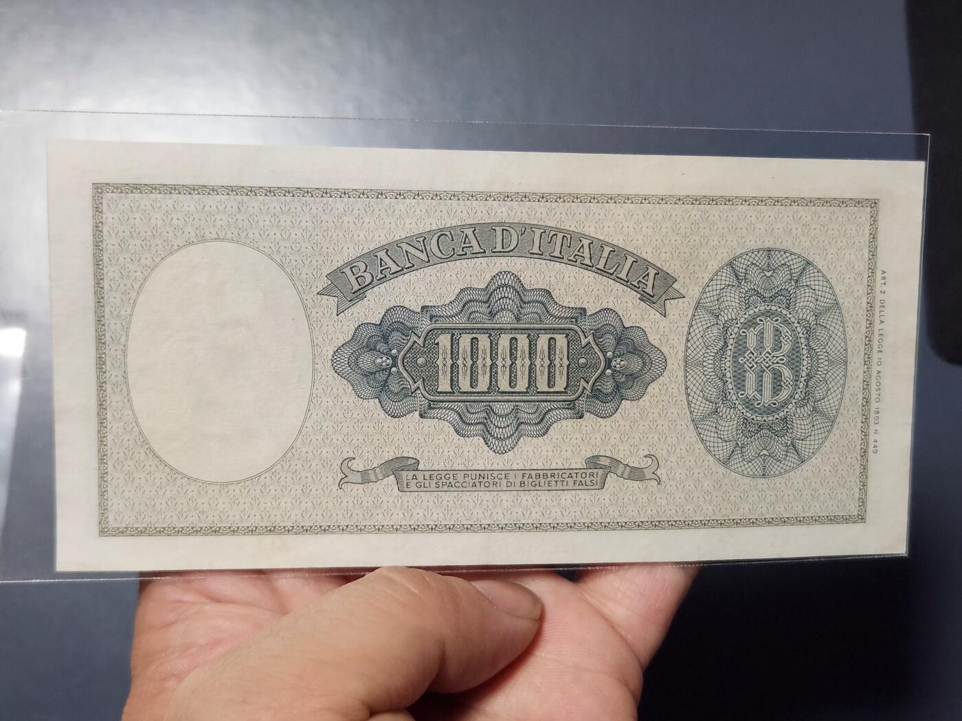 2月27号晚上8点 外国纸币自动截拍第32场