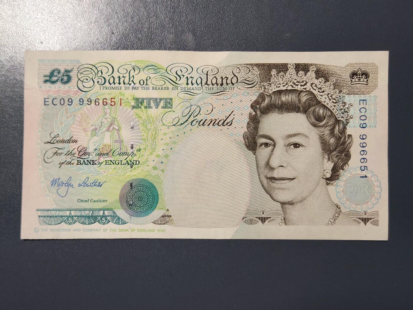 2月26号晚上8点 外国纸币自动截拍第31场 英国E序列初版皇冠版5镑纸币1990年版，火车之父史蒂芬孙稀少签名