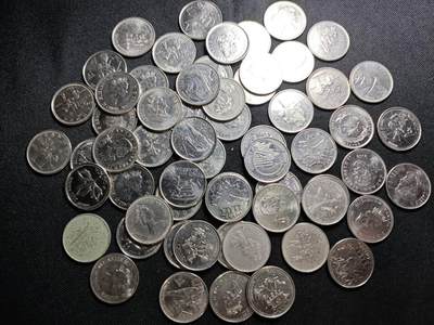 KK钱币收藏小铺   套币 批量/好品散币专场 2月预留时间 周末发货 -  加拿大25分纪念币一组61枚