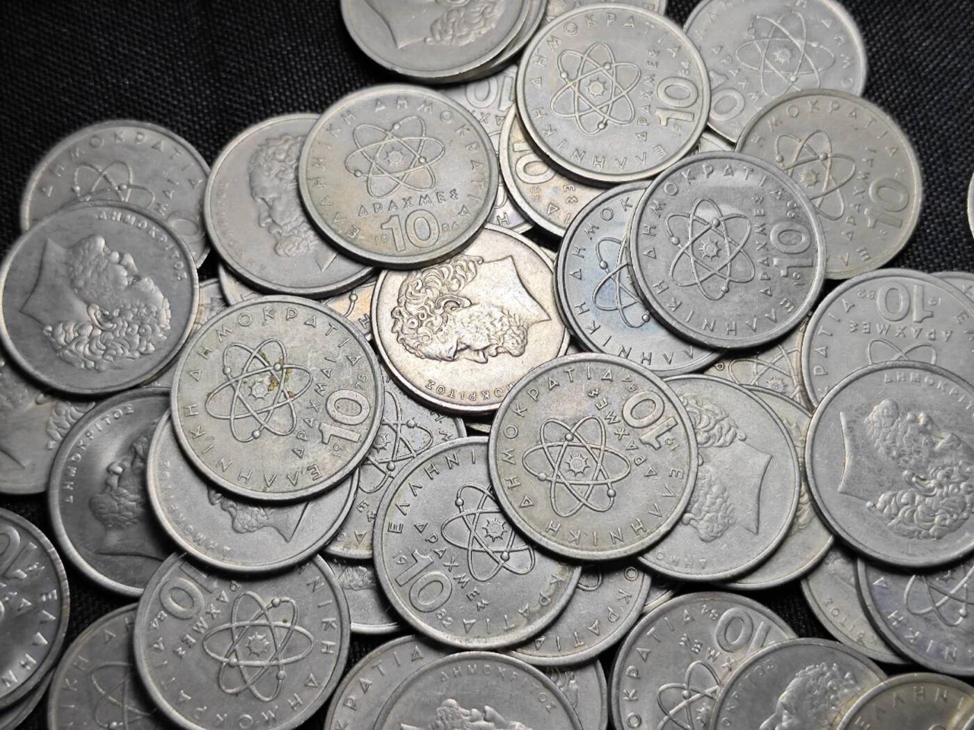 KK钱币收藏小铺   套币 批量/好品散币专场 2月预留时间 周末发货  希腊10德拉克马111枚一组