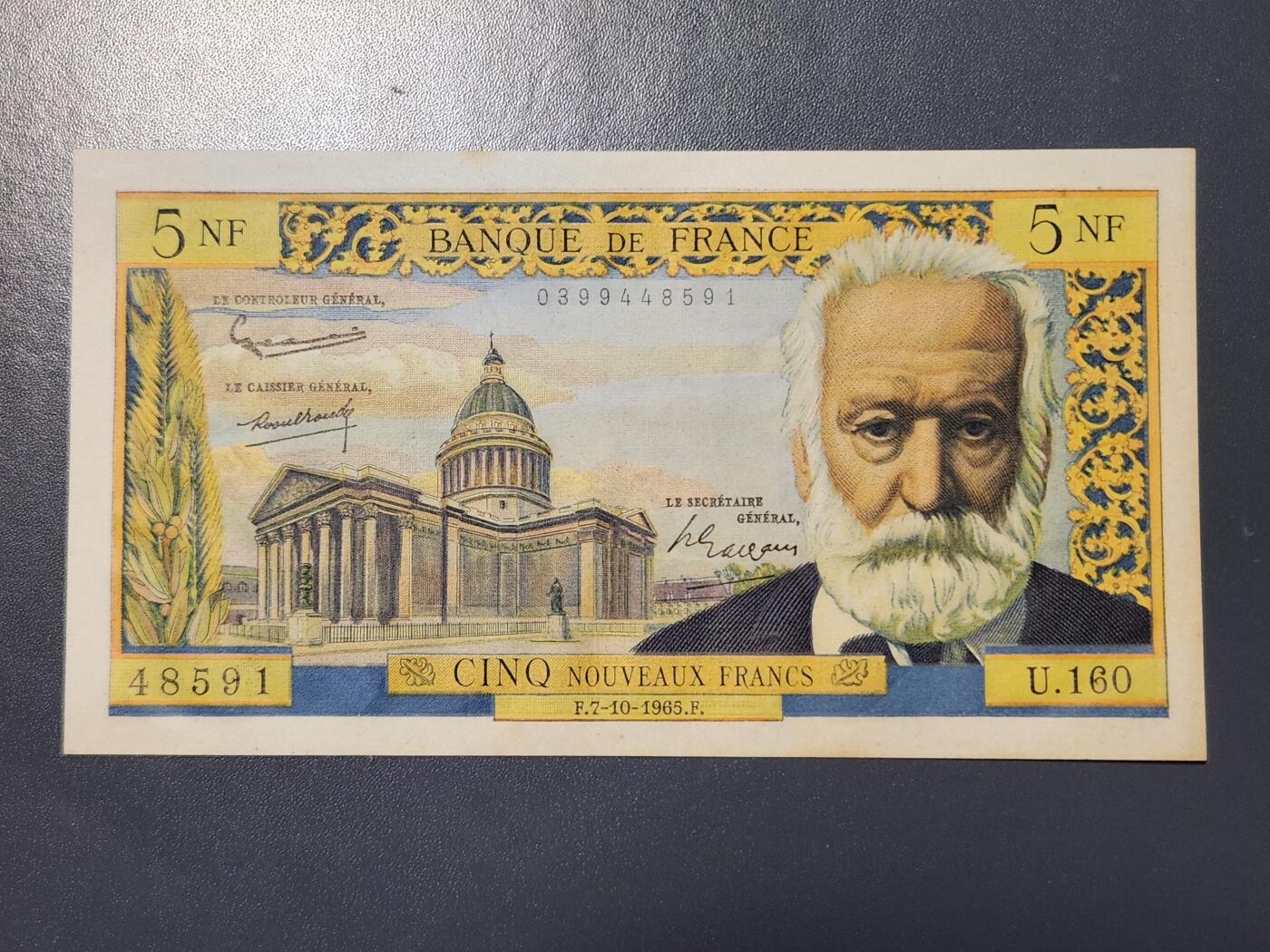2月27号晚上8点 外国纸币自动截拍第32场 1965年5法郎 原票极美品
