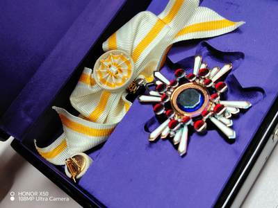 城南花开💐87场 - 四等瑞宝女带盒略