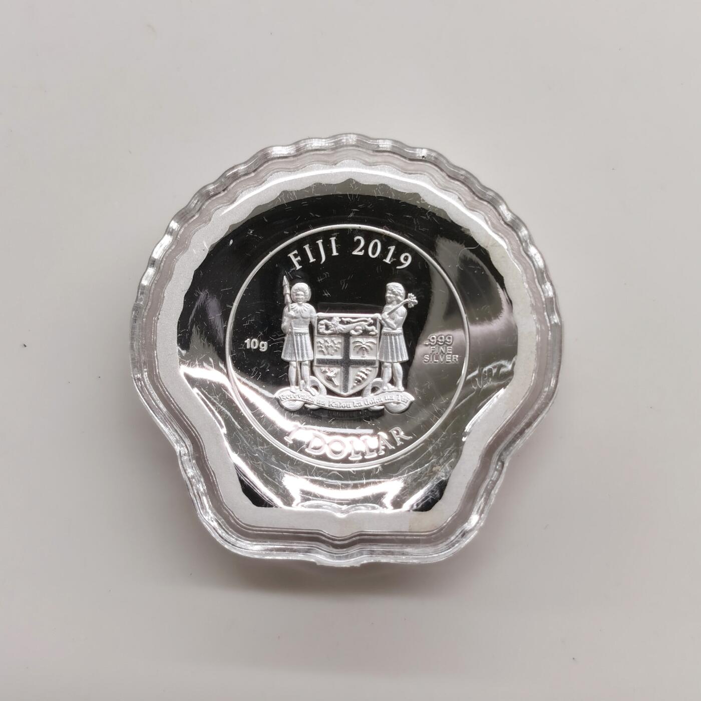 博洋堂世界钱币拍卖第162期（全场包邮） 斐济2019年1元彩色异形精制银币 扇贝 10克999银 发行量：1万 盒证全