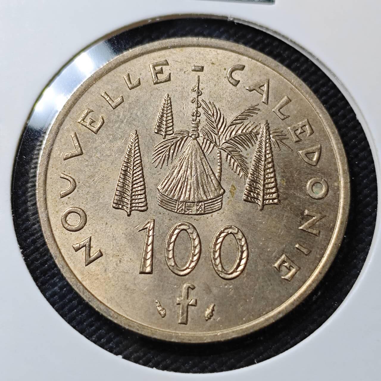 KK钱币收藏小铺  第396期  2月预留时间 周末发货  1976法属新喀里多尼亚100法郎 好品