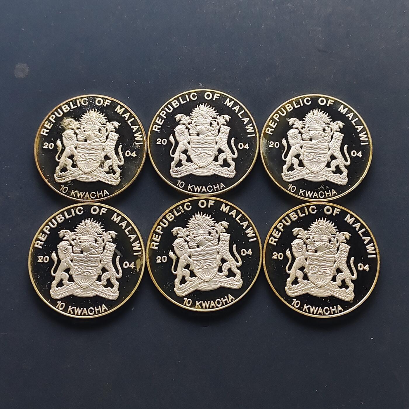 【全场包邮】纯粹捡漏拍507场-持续更新中 马拉维2004年10克瓦查濒危动物彩色精制克朗型镀银纪念币6枚全套