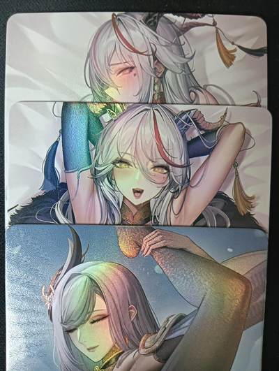 花开卡拍第61期（3月7号周六截拍，品控勿拍!!!拍品不寄存，运费5元（新疆需补运费差价或顺丰到付），自制卡难免瑕疵，可能存在轻微撞角爆边等出厂瑕疵，品控介意勿拍！） - 墨卡文创 枕边  3张艺术卡 彩闪