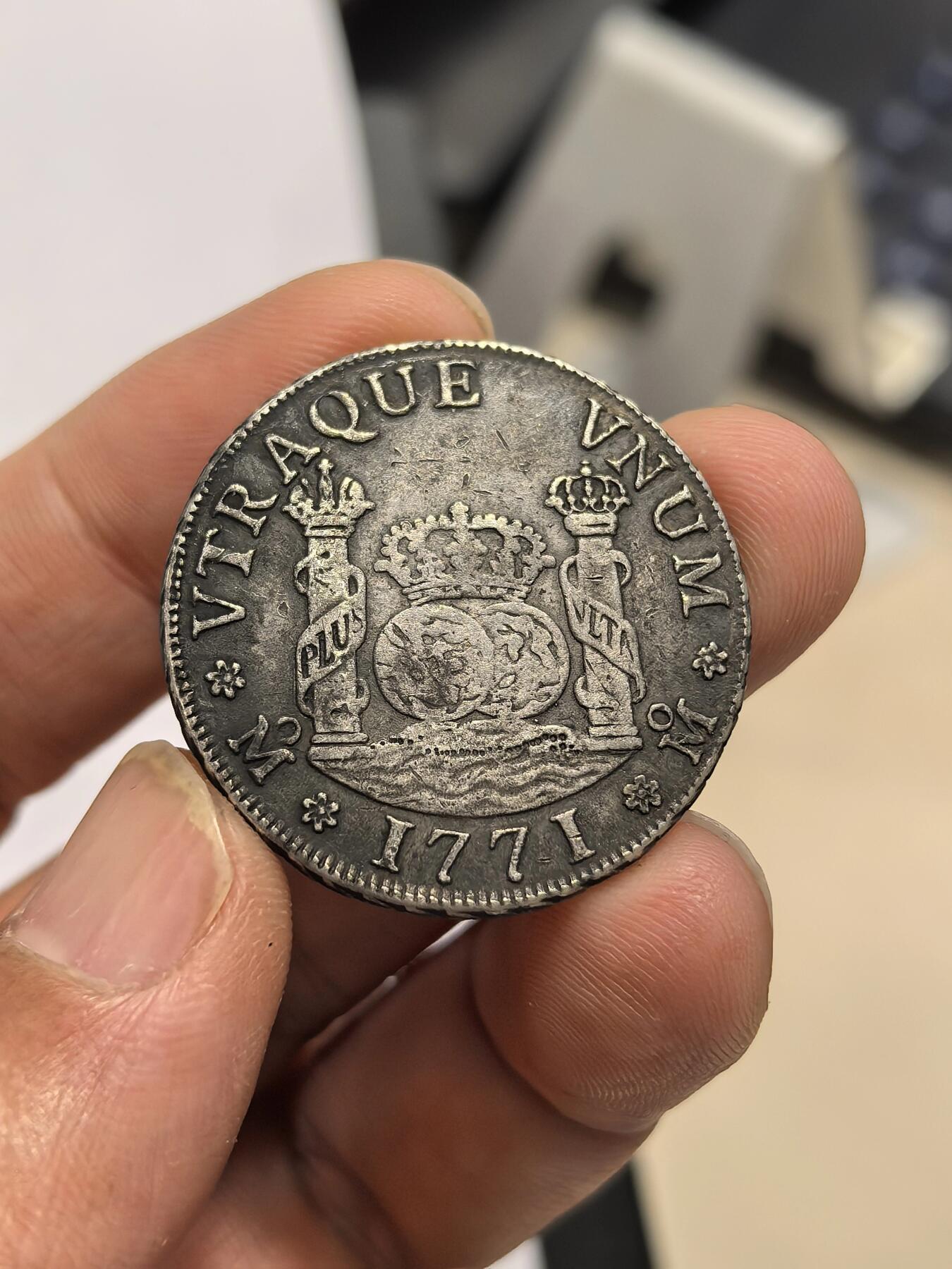 博洋堂世界钱币拍卖第162期（全场包邮） 西属墨西哥1771年地球双柱银币4R银币，真银假币