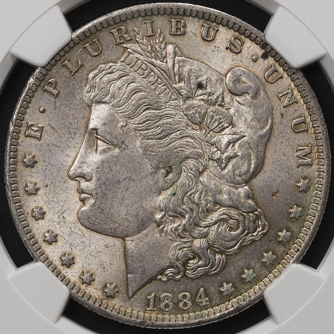 修遠堂世界钱币第106期，请看参拍说明 NGC MS64 1884年美国摩根大银币 O厂铭