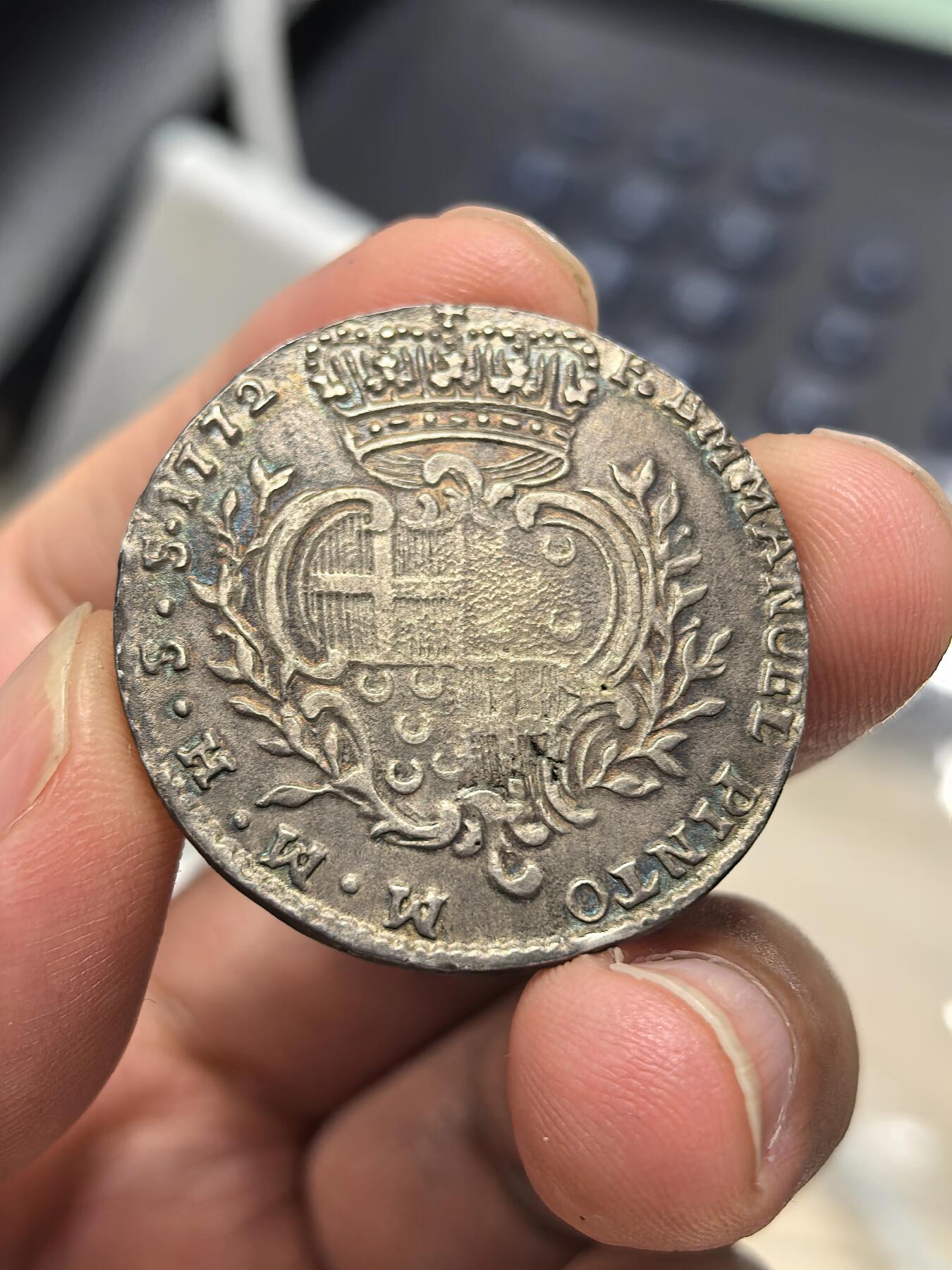 博洋堂世界钱币拍卖第162期（全场包邮） 马耳他骑士团1772年15Tari银币，稀见品种，正面是骑士团纹章，背面是施洗者圣约翰立像，左侧旗帜，下方羔羊（神之羔羊）