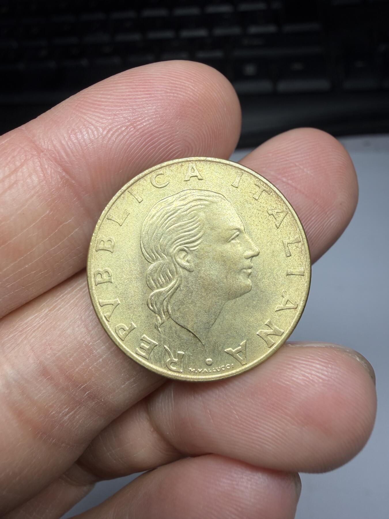 2026年集古藏今外币拍卖第二期-第9场—（总第309拍），可以寄存60天，满160元包邮。 1990年意大利200里拉纪念币