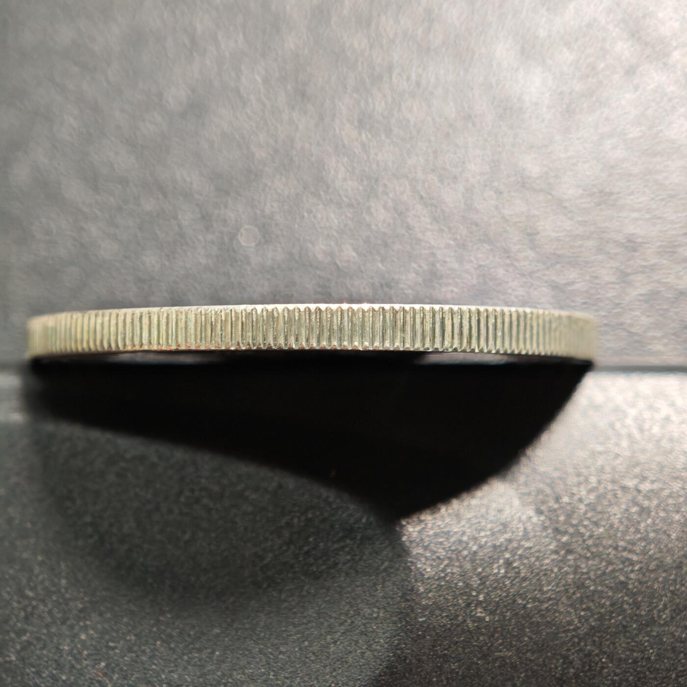 【德藏】世界币章拍卖第167期（拍品征集中~欢迎藏友联系） 1976年 菲律宾FAO25比索纪念银币 直径约：37.8mm；重约：24.4g