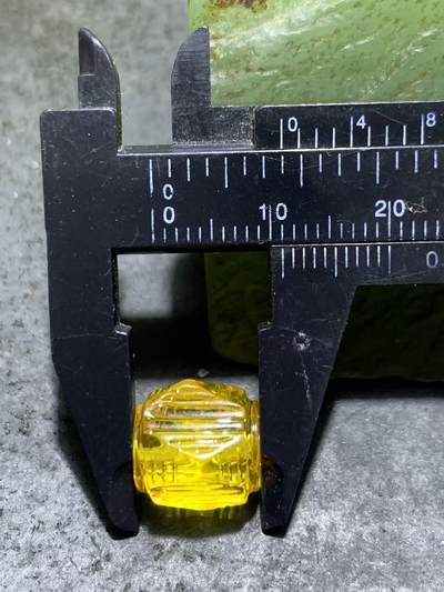 天然乌克兰蜜蜡唐八棱桶珠一个！ 天然乌克兰蜜蜡唐八棱桶珠一个！