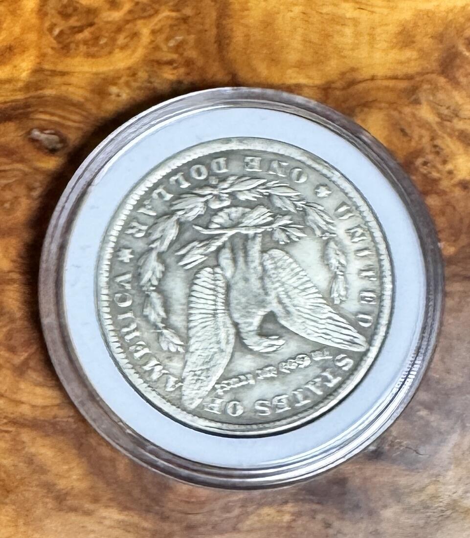 得物收藏 Chase Auction 第36期 - - 外钞、银元、民国钞和人民币混合场！（更新中） 美国风情银币，重23克，含银量70%！23*0.7*20=322！