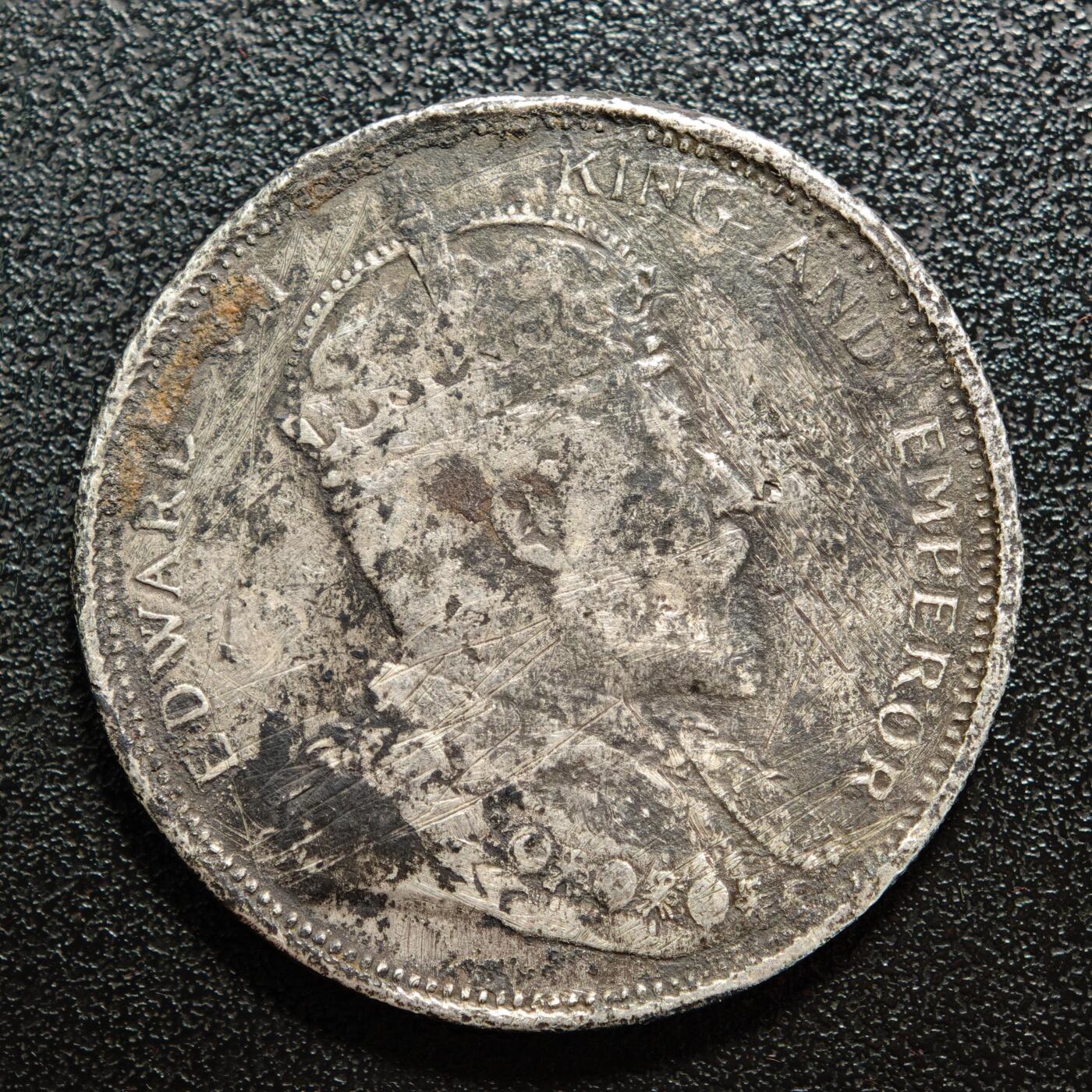 【德藏】世界币章拍卖第167期（拍品征集中~欢迎藏友联系） 1904年 英属海峡殖民地爱德华七世壹圆银币 900银 有戳 直径约：37.2mm；重约：25.6g