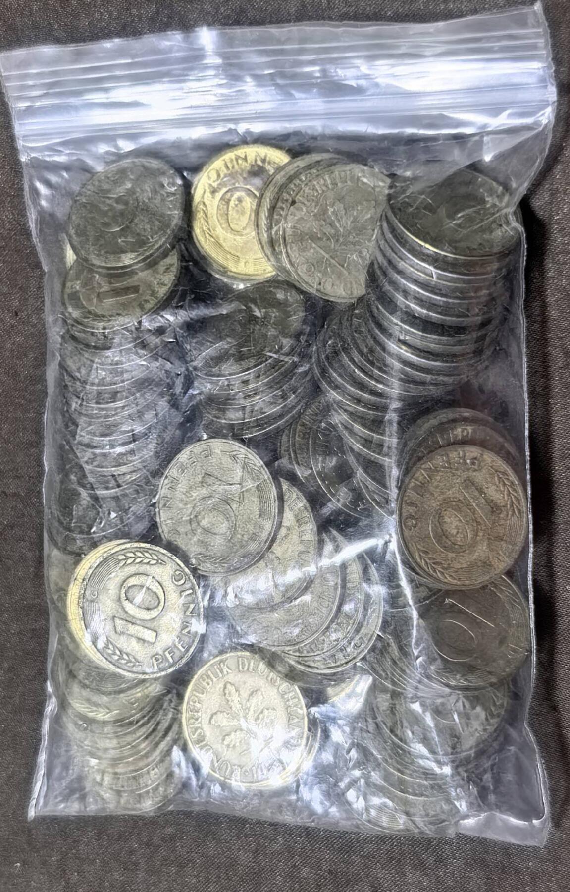 北京马甸外国币专卖第148期，外国币，中国早期纪念币专场，陆续上拍，欢迎关注