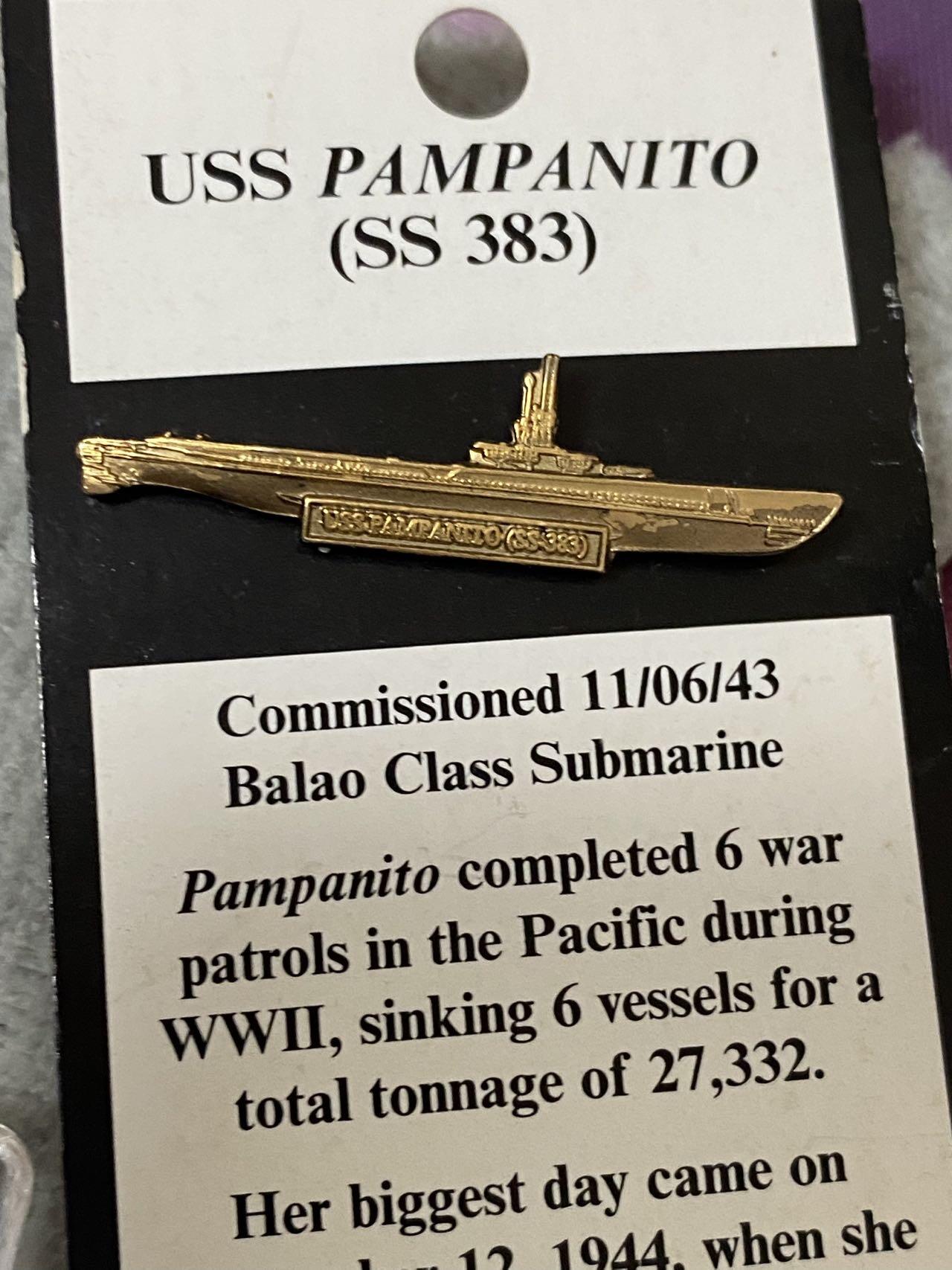 德国苏联勋章奖章年初拍卖 本次高价值物品较多 德因原因只上2-3图 具体的想要的请联系我要完整图。都经过讨论未标明则全部是原品，保真 放心拍。3月4日晚上九点结束在麦稀奇 找不到的加我qq或者微信都是184277308备注苏章拍卖。 美国海军纪念章一套 品相都不错 还带着勋略 