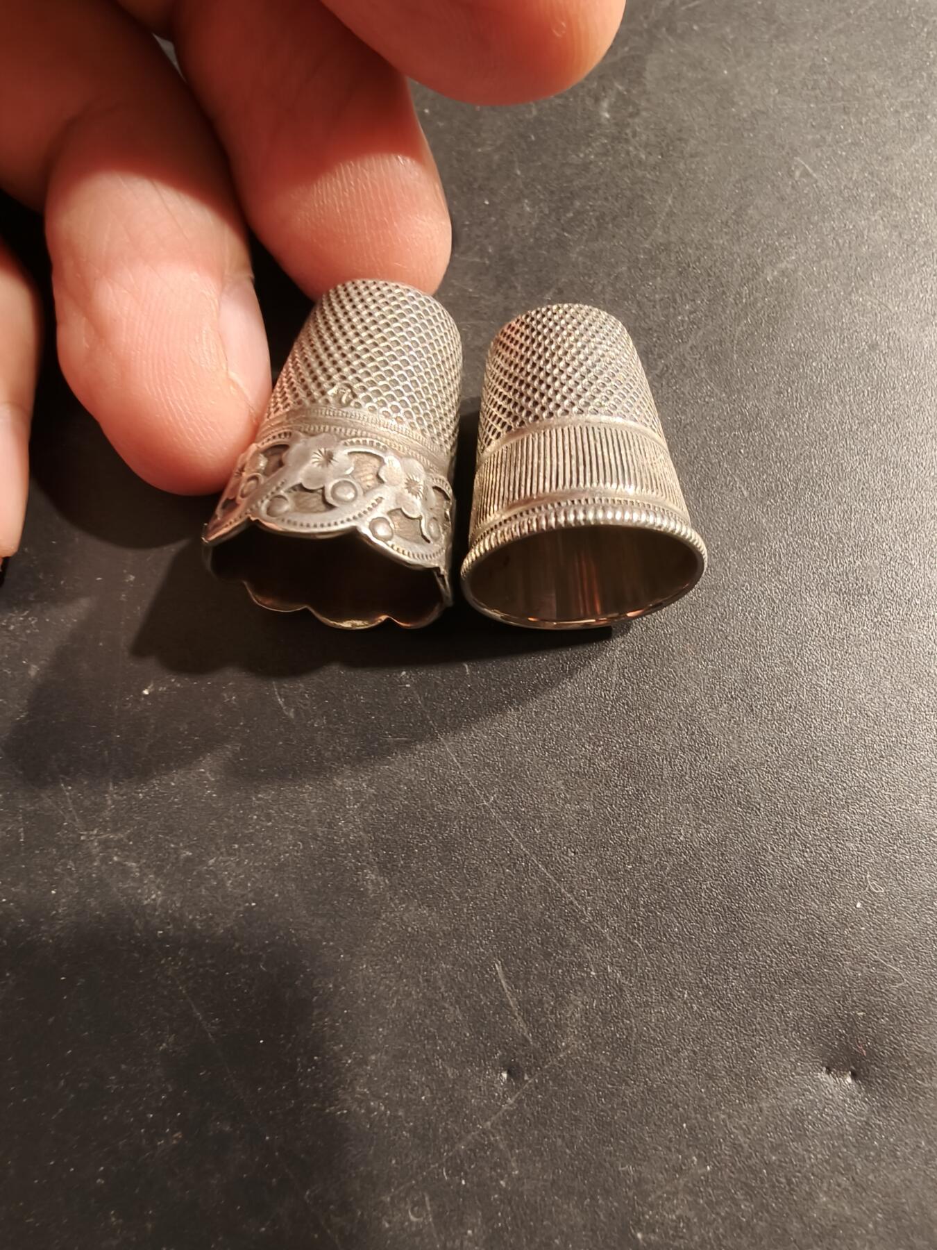 老王徽章第185期 法国小银杯一组   野猪头银标    7.2g