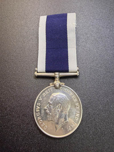 云宸嘉赏-勋臻精藏⭐️元宵节特别专拍场次🎖 - 英国皇家海军长期服役和良好行为奖章 授予M.27525号  R·W·库克，隶属皇家海军澳大利亚分舰队，服役于皇家海军“弗林德斯”号（一号舰）乔治五世版，银制