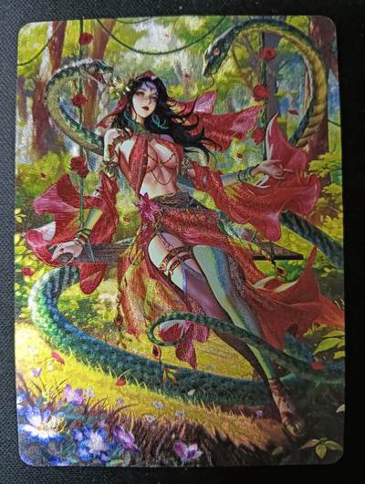 花开卡拍第61期（3月7号周六截拍，品控勿拍!!!拍品不寄存，运费5元（新疆需补运费差价或顺丰到付），自制卡难免瑕疵，可能存在轻微撞角爆边等出厂瑕疵，品控介意勿拍！） - 百里 巳蛇姬 1张 粗闪