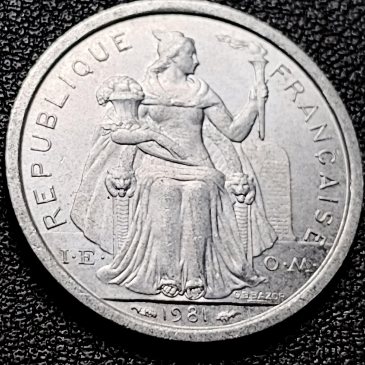 泉币菌-第202场-本场拍品多 请提前出价（正月十五统一发货） 。